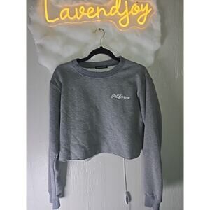 Bradely Michelle Cropped California Pullover Sweatshirt Size Medium Gray Preppy